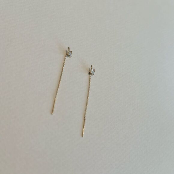 Dainty butterfly earrings #1381 - Picture 3 of 4